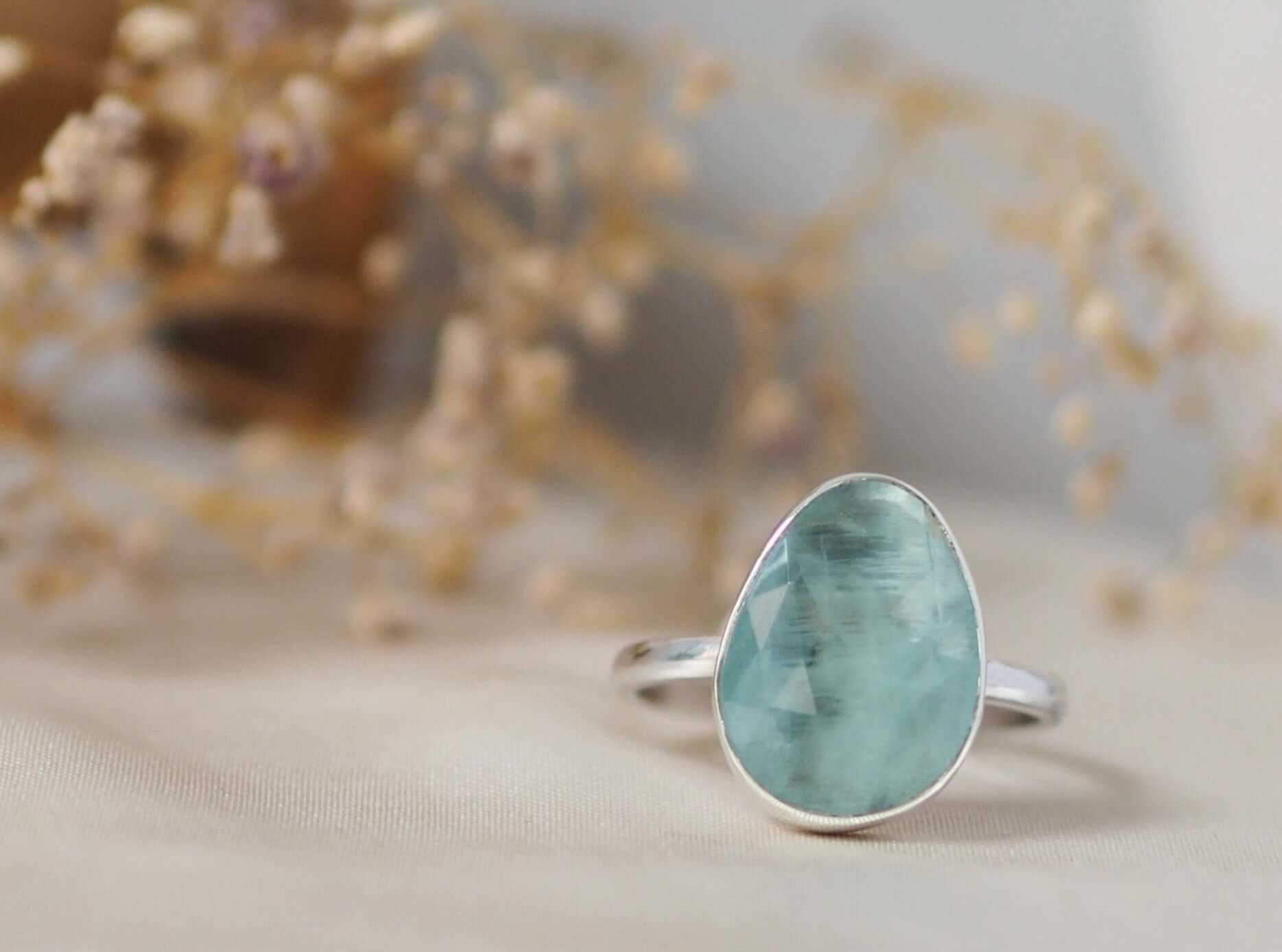 aquamarine sterling silver ring