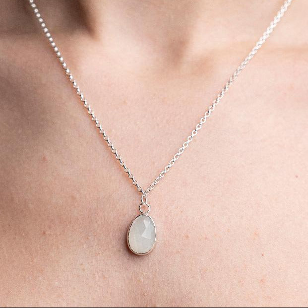 Sterling Silver Moonstone Pendent Necklace, worn on a model